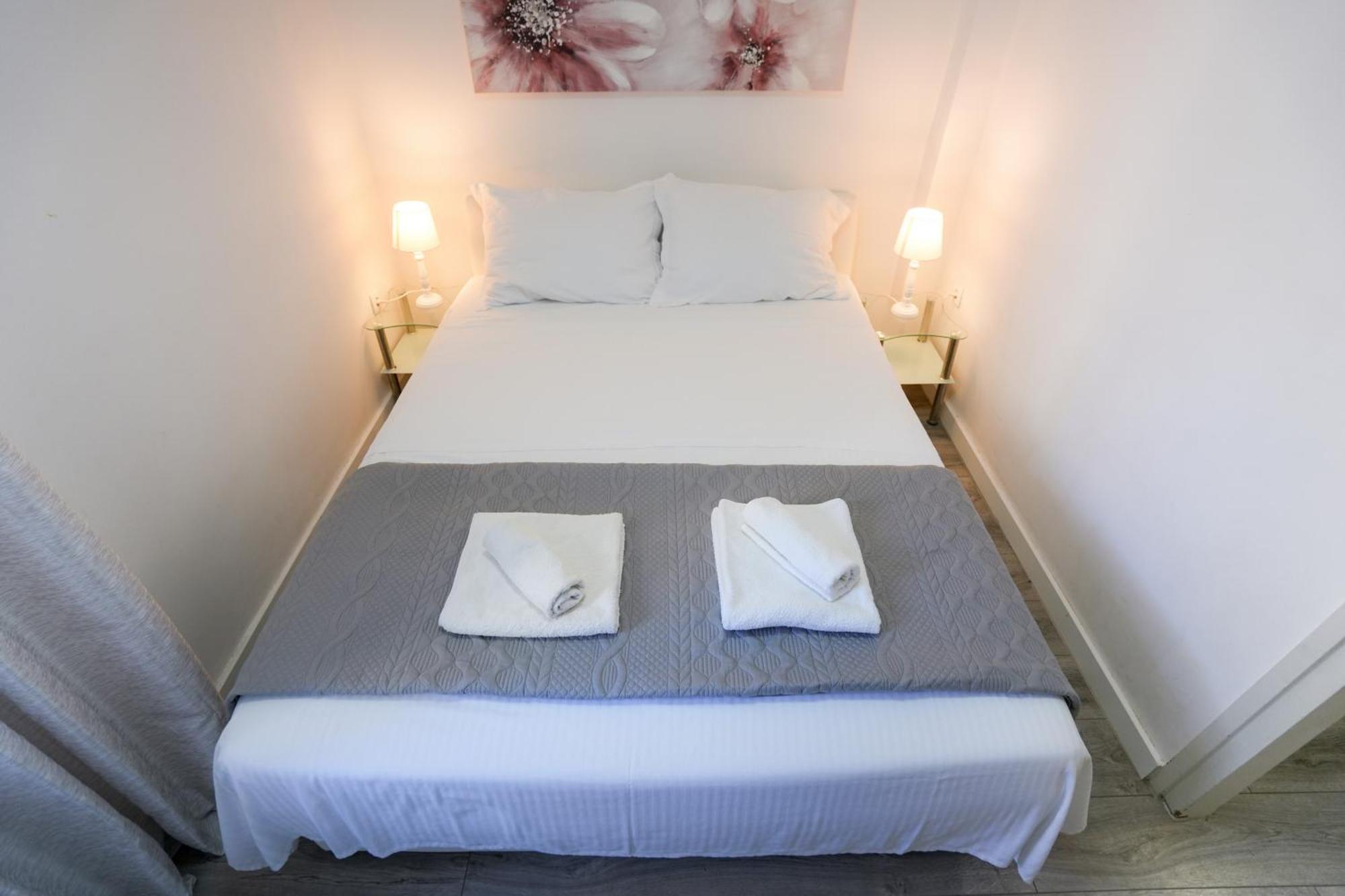 Apartment Kaya Prime Location In Old Town Zadar Eksteriør billede
