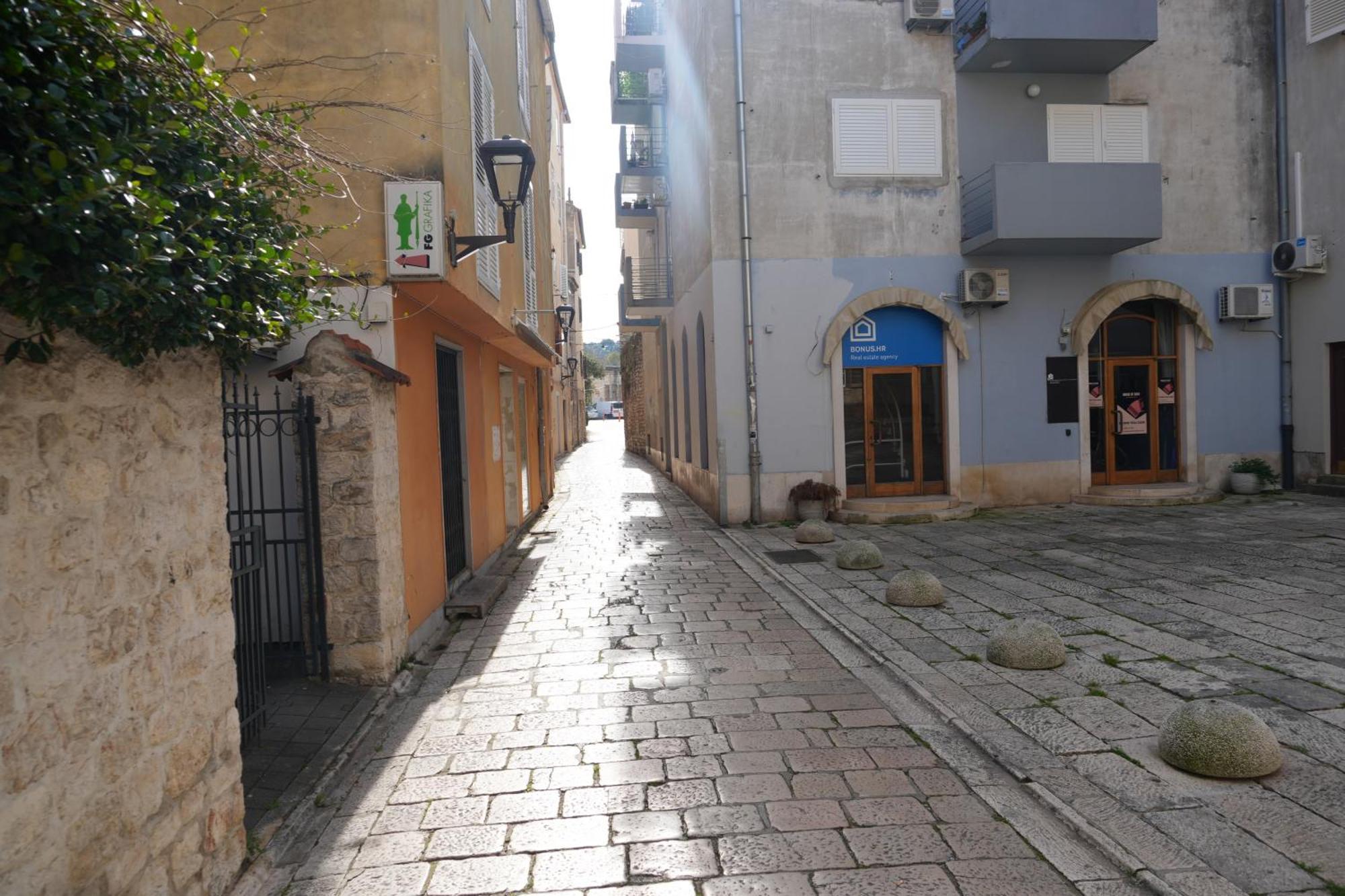 Apartment Kaya Prime Location In Old Town Zadar Eksteriør billede